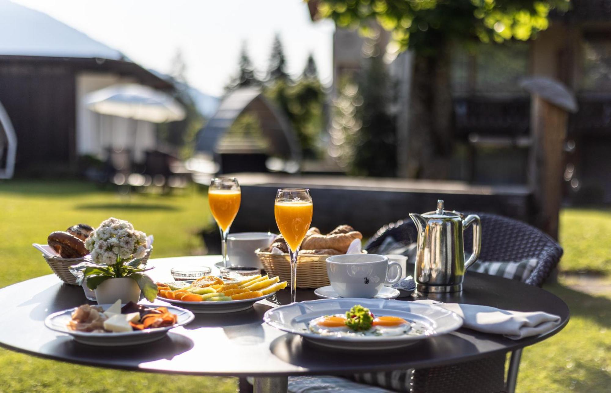 Hotel Adula Φιλμς Εξωτερικό φωτογραφία