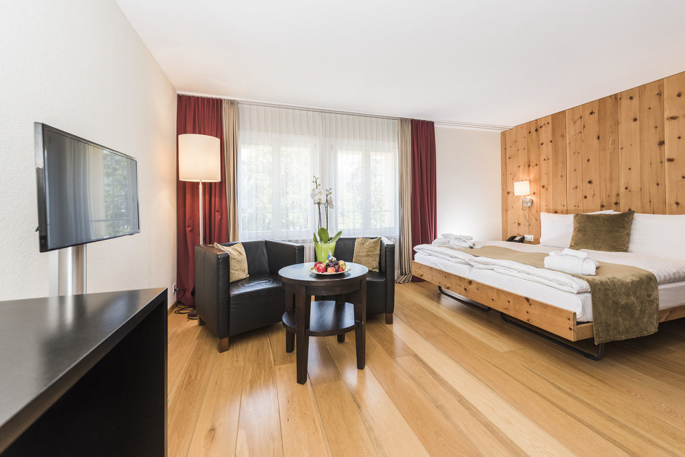 Hotel Adula Φιλμς Εξωτερικό φωτογραφία